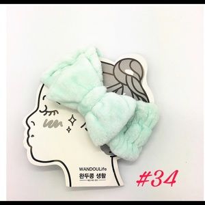 Hairband / headband / hair tool